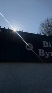 Make the most of this fine spell by catching up with mates in Kilkenny's buzzing beer gardens, pairing locally brewed pints with tasty grub and an electric atmosphere ☀️🍻 📍 Billy Byrnes Bar 📍 Sullivan's Taproom 📍 Christy's Bar 📍 Smithwick's Ireland Barrel Yard VisitKilkenny.ie #VisitKilkenny #SpringIntoAction | Visit Kilkenny