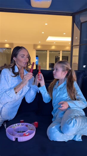 Amy Childs on Instagram: "A cozy Friday night calls for family fun, big laughs, and tasty #PushPop treats to share. The sweetest way to enjoy some quality time together! 🍬✨ #pushpop #pushpoppartner AD"