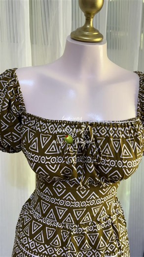 2-way Smocking Olive Romper w/ pockets✨ #romper #cuteromper #olive #offshie #puff