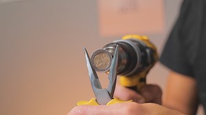 1.4M views · 6.8K reactions | Creating a Beautiful Jewelry Piece From a Coin | 5-Minute Crafts Men | Facebook