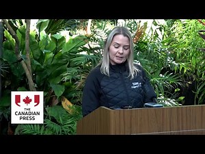 Lowland gorilla dies at Calgary Zoo