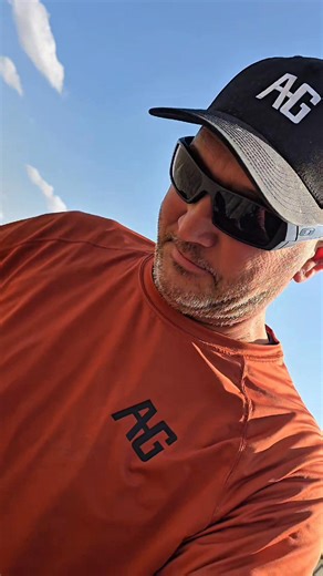 You would think that when spraying chemicals on the farm, you would want no wind. Farming where we do, we have wind almost every day. #farm #farmlife #weather #wind | 1HandnFarming