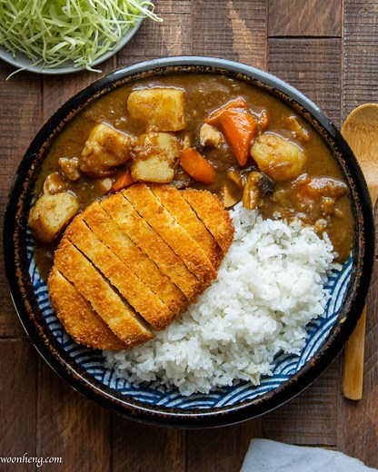 How to Make a delicious Tofu Katsu Curry (Vegan) - WoonHeng