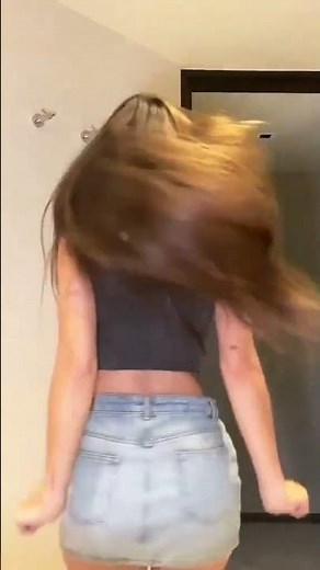 Bikini Dance: Pasarela - Daddy Yankee