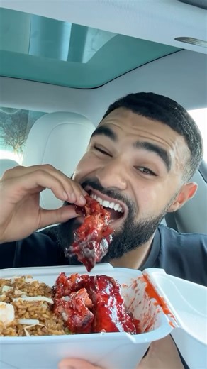 Bilal Dawson on Instagram: "Better than Panda Express? #foodreview #foodcritic #1star"