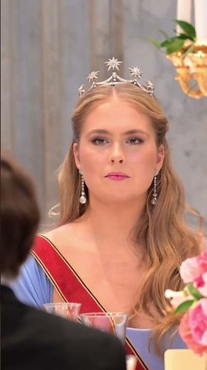 Gala dinner at the Royal Palace as Dutch Royals receive Germany for state visit. #Amalia #royalty