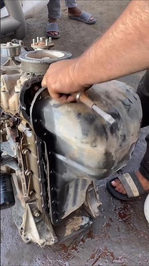 démontage carter d'huile #moteur #huile #engine #mechanic #carters