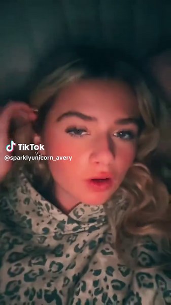 Face Reaction Experiment: Dropping Phone on Myself