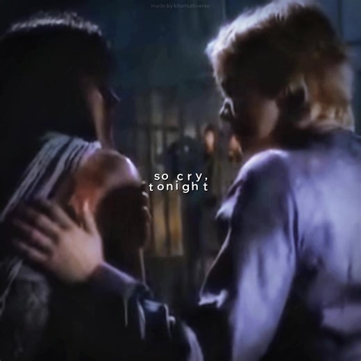 Xena: Warrior Princess - A Touching Moment Between Xena and Gabrielle