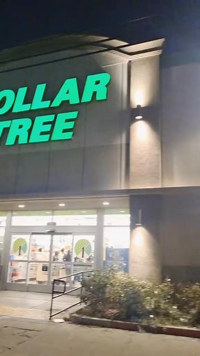 🌳🧜‍♀️EASY CENTERPIECE IDEA 💡 #mermaid #viralpost2025シ #followersシ゚ #viralreelsfacebook #viralvideochallenge #dollartreehacks #decor #dollartreefinds #diyprojects #followers #dollartree | Dollardiylovers