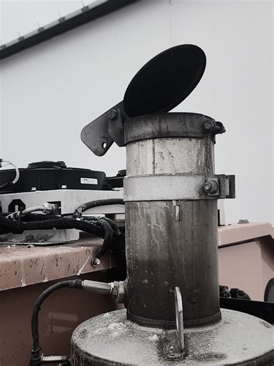 Clank of the ol exhaust cap. #RailKing #Mining #RailMover #Detroit