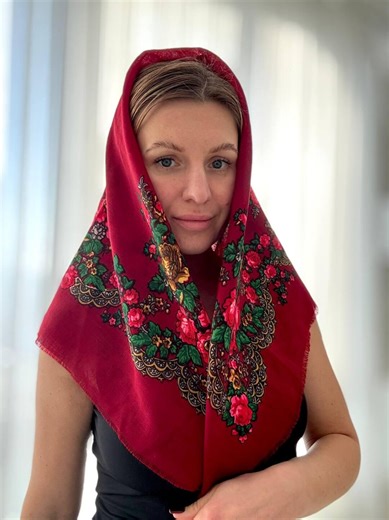 Vintage Floral Wool Scarf, Ukrainian Red Head Scarf, 70s Style - Etsy