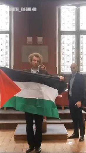 Pro-Palestinian protester interrupts Nancy Pelosi's Oxford Union address #Protest #Israel #Hamas #Palestine #Nancy #Pelosi #NancyPelosi #OxfordUnion #Left #Democrat #Republicans #US #Politics #News #Viralvideo #ViralVideos #Explore #Explorepage | Washington Examiner