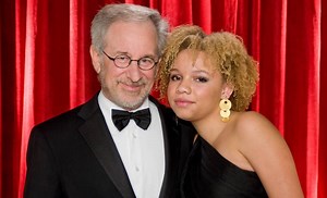 Hija de Spielberg hará cine para adultos