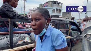 198K views · 12K reactions | Elèv lekòl Lise yo pwan la ri nan Okap paske yo pa gen pwofesè. Yo lage plizyè lòt lekòl, voye wòch, kraze ban. Bilan pasyèl yon moun mouri ak plizyè elèv blese pa bal dapwe kèk temwen.  | Comactu | Facebook