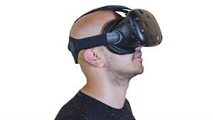 Apple might soon launch an AR/VR headset with HTC Vive-like controller