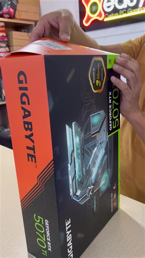 Unboxing 5070TI Gaming OC 16GB GDDR7 Gigabyte
