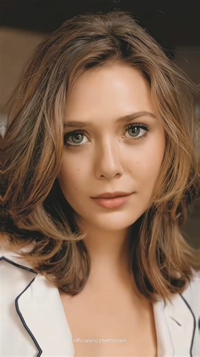 1.7K views · 352 reactions | Elizabeth Olsen殺 . . . . . . . #BOOMchallenge #usa #beautiful #hollywood #song #singer #Amazing #elizabetholsen #life #ScarlettJohansson #JenniferLopez | Actors Daily | Facebook