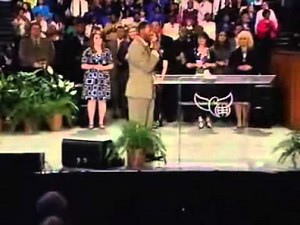 Micah Stampley sings How Great is Our God I Believe