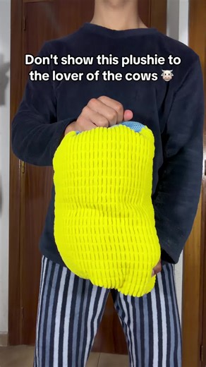 The most viral stuffed animal that runs when shaking it 😍 #plushies #plushie #gif #plushierun #eeuu If you are from the United States or the United Kingdom, this viral stuffed animal that runs interests you for people from the United States, United Kingdom and Canada