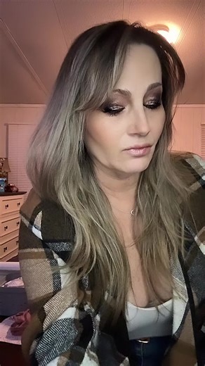 Bobbi Jo Ingram Wright (@bobbijoingramwrig)’s videos with original sound - damitajoofficial