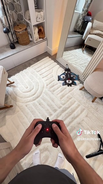 £18 remote control jet plane #toy #kidstiktok #giftideas #familyfun #tiktokmademebuyit #spotlight