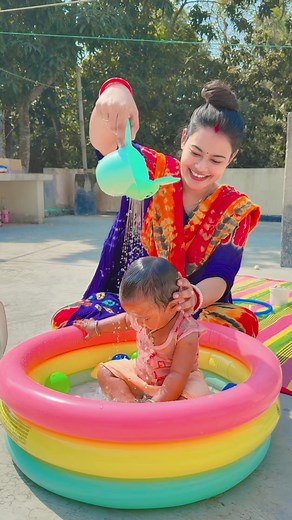 সুইমিং পুলের সাথে কাটানো মজাদার সময়