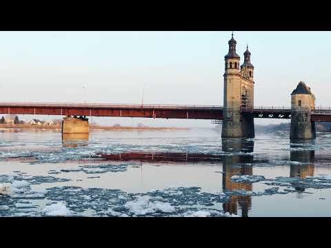 Powerful Ice Break on the River | Spring Awakening | 4K Nature Relaxation. Europe