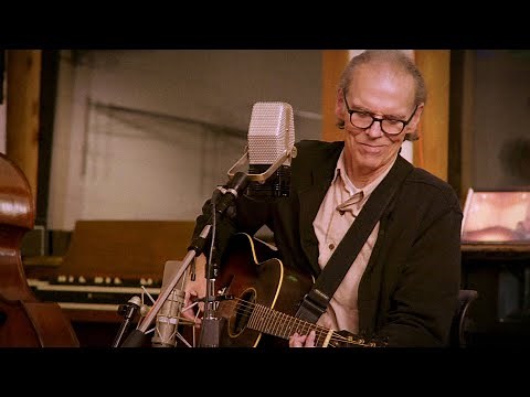 John Hiatt with The Jerry Douglas Band - "I'm In Asheville" [Official Video]