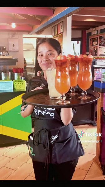 Come visit us Down Town Tumon for some serious food 🤙🏽 ✨Dine in or Take out✨ ❤️ 💛 💚 #jamaicangrillguam #guam671 #GUdfood