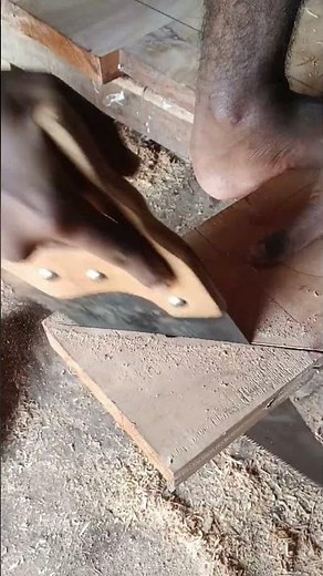 Hand Saw Wood Cutting | Satisfying Traditional Woodworking Skills
