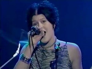 Kittie - Brackish (live Conan 2000)