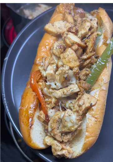 Delicious Chicken Philly Cheesesteak Recipe
