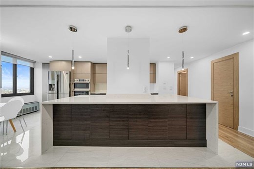 200 Winston Dr 2612 #2612, Cliffside Park, NJ 07010 - MLS 24023004 - Coldwell Banker