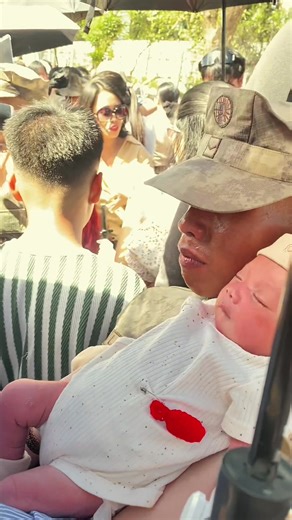 New Dad Meets His Chibi for the First Time