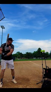 Changed up the tee routine to make things a little tougher 🤣 Anarchy bats still smack it https://anarchybats.com/wildbill52 code 50offWB52 or dm me #softball #slowpitchsoftball #baseball #homerun #anarchy #SpiderzBattingGloves | Billy Pearson