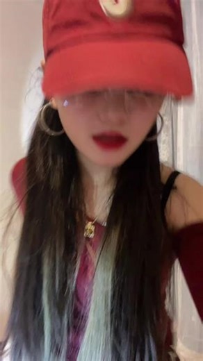 洗澡前就这样一下子还清两个债@一颗澄子🍊 #我是swaggirl #挣钱不容易过日子更难 #践行健康每一步 #醉醉编舞#mokey编舞