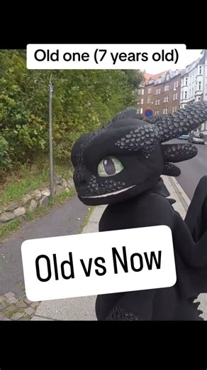 Mugiwara Cosplay AKA Mugiwara's Creative Corner on Instagram: "7 Year Old Toothless cosplay vs Now. Both made by me #costume #fursuitmaker #cosplay #toothless #httyd"