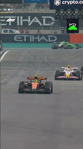 Lando Norris Powers Through The Field On The Way To Winning World Championship 📈