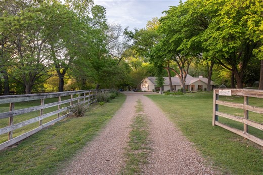 1451 Meandro Ria Ln, Fairview, TX 75069 - MLS 21233772 - Coldwell Banker