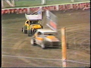 7K views · 171 reactions | Kenny Hanaha Jumbo John Lovelady Gordon Foster put on a good show for the Woodford Glen Crowd video has no date id say between 1986 88 seasons Video Courtesy Russell Burney | Speedway History & Icons | Facebook