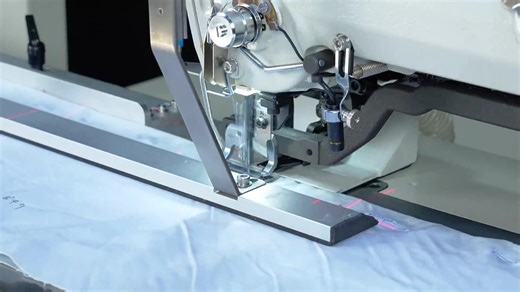 2.1K views · 124 shares | ELECTRONIC BUTTON HOLING MACHINE WITH AUTOMATIC PLACKET FEEDING (INDEXER). UNIQUE BRAND... | Mac Device | Facebook