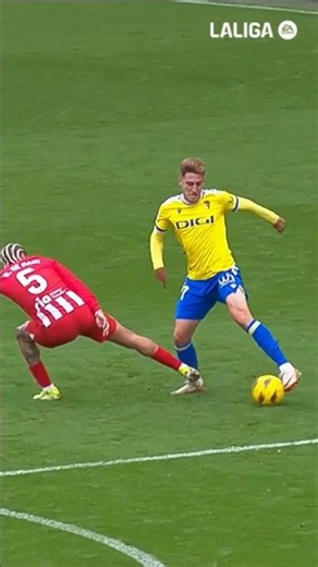 ROBERT NAVARRO 💎 #skills #cadizcf