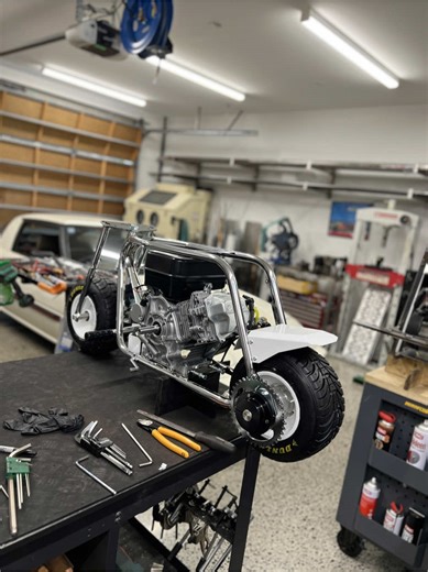 Custom Hustler Fatboy Pit Bike Build by Steve Leadbetter