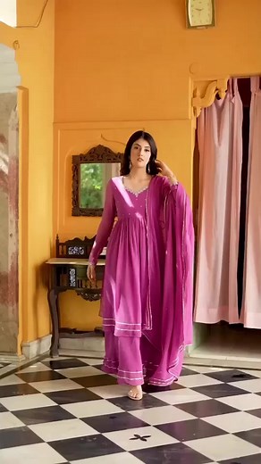 Beautiful dress design #viralreels #newdressdesign #latestdressdesign #bridaldressdesign #tzfashion #designs #beautifulneckdesign #frockdesigns #frock | TZ stitching complete course