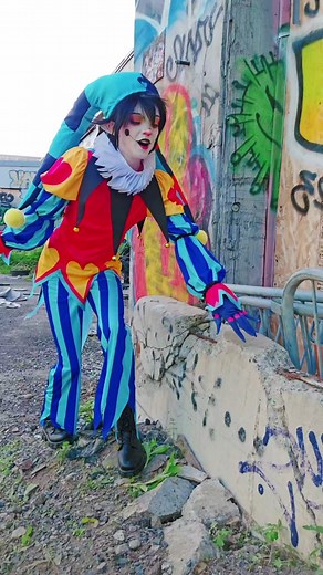 NEW EPISODE TODAY AHHHH Special thanks to Cosplay Sky for sending me this amazing Fizz cosplay 🤡❤️ You can use code SUNFLOWER for an exclusive 15% off your order. No minimum required, and you can use it as many times as you like. Don't miss out! 🥰 #helluvaboss #fizz #fizzarolli #blitzo @katestarz ⭐️