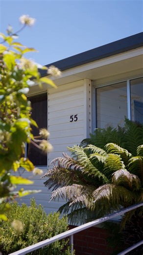 McGrath Estate Agents Orange & Molong on Instagram: "Just Listed | 55 Dale Street, Orange $550,000 - $580,000 4 Bed | 1 Bath | 1 Car This solid four-bedroom home offers straightforward family accommodation on a good-sized block. The living area includes heating and cooling options with a Fujitsu reverse cycle air conditioner and Rinnai gas... See more --> https://mcgrathcw.com.au/property/55-dale-street-orange-nsw-2800/ Josh Fitzgerald | 0414 304 898 #mcgrath #Orange #justlisted #property"