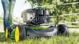 Best Mulching Lawn Mower - UK Reviews for 2026