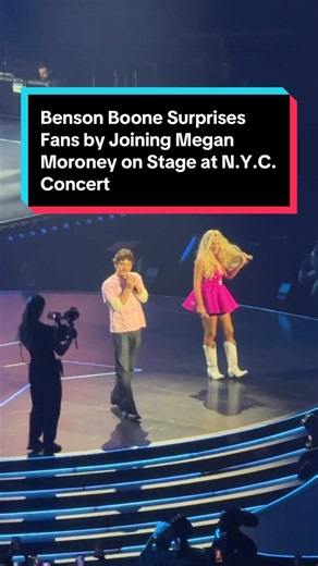 #BensonBoone made a surprise appearance during #MeganMoroney’s concert at Brooklyn’s Barclays Center, where the pair performed his hit ‘Beautiful Things’ together.