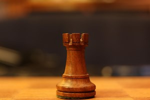 How to checkmate with a king and rook in chess